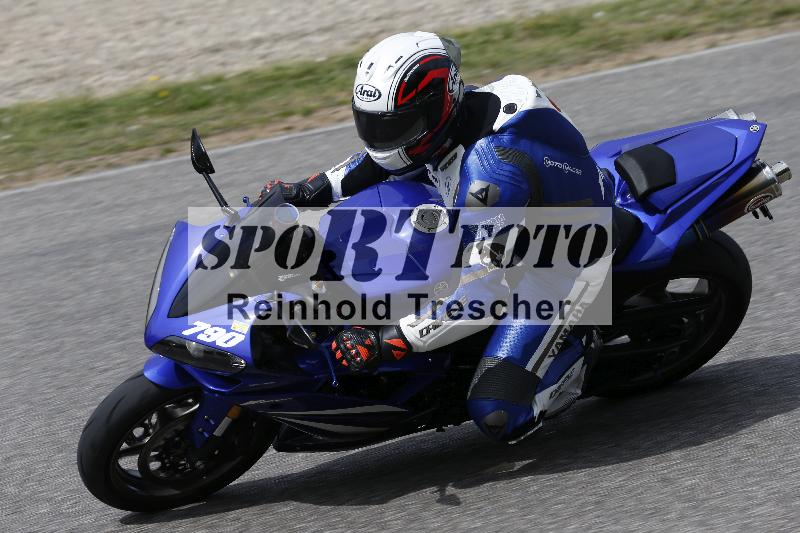 /10 20.04.2026  Pluess Moto Sport ADR/Einsteiger/790